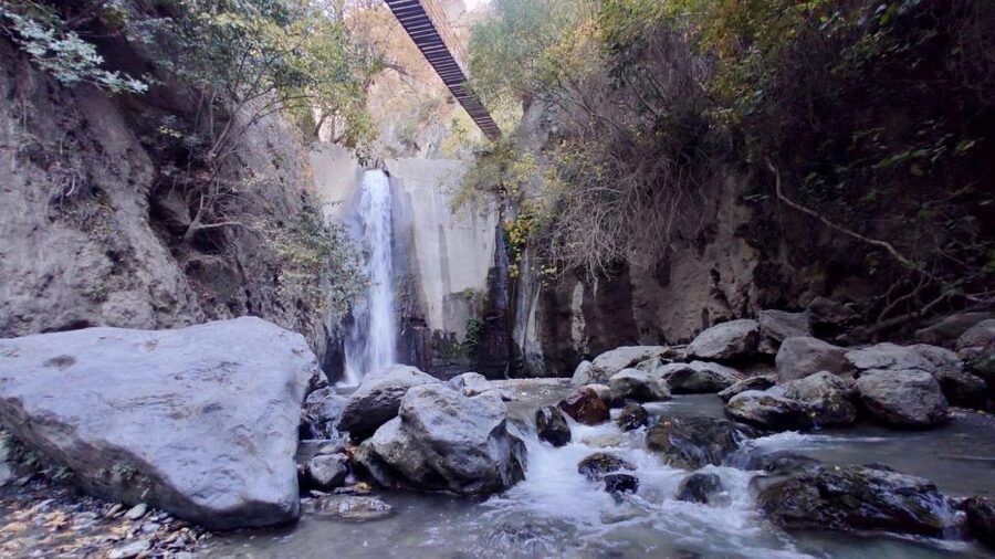 Granada: Los Cahorros Guided Afternoon Hiking Tour - What the $23 price really covers