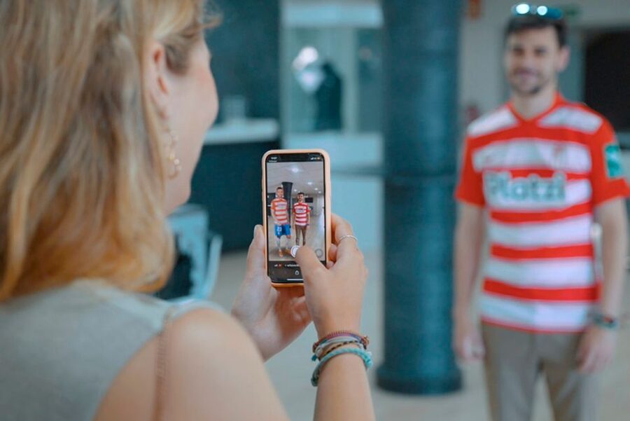 Granada: Los Cármenes Stadium Guided Interactive Tour - The mixed zone and interactive mural