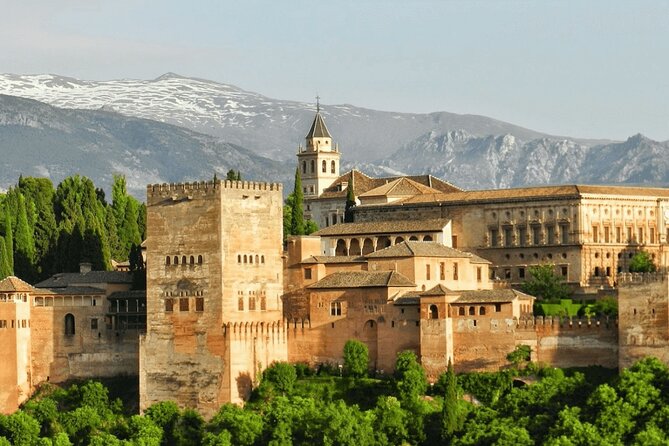 Granada Private Alhambra Tour includes Nazaries Palaces - Why the Nasrid Palaces make this tour worth considering