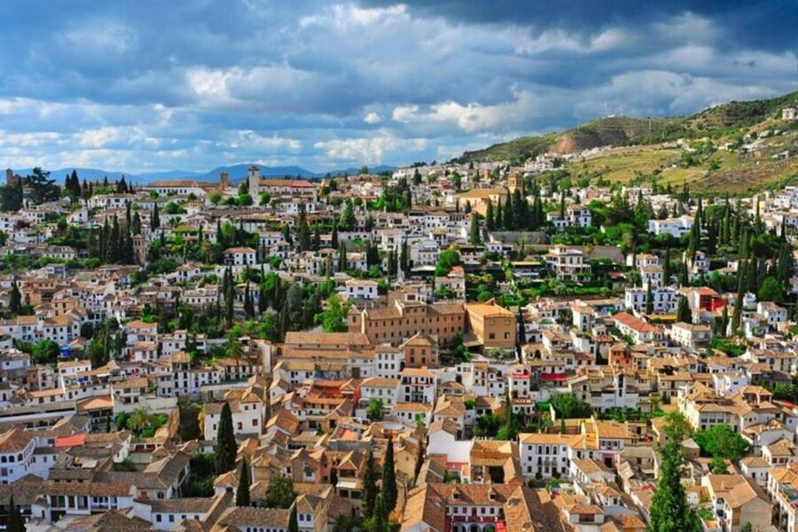Granada: Private custom tour with a local guide - What is included, and what costs extra