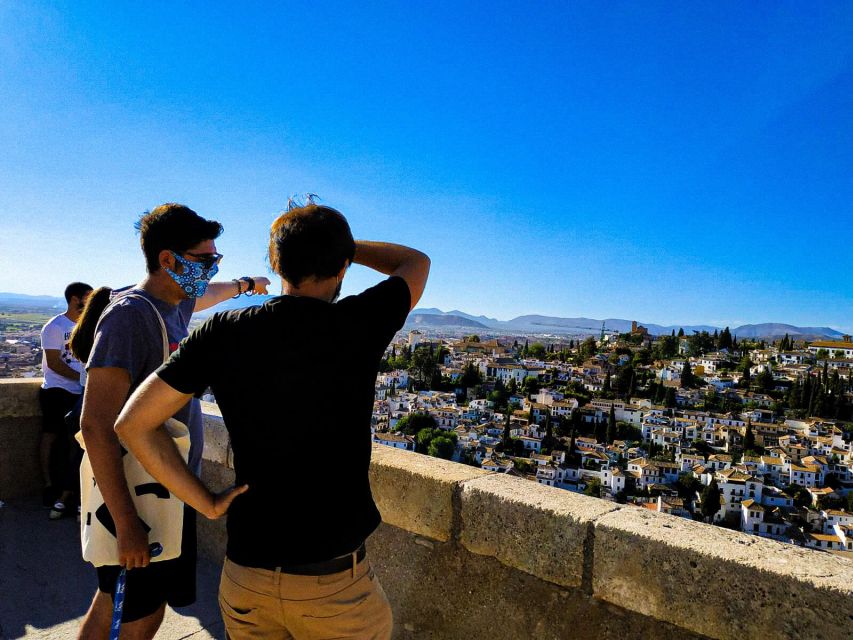 Granada: Private Full Alhambra Tour with Nasrid Palaces - Alcazaba: the oldest section and Granada views