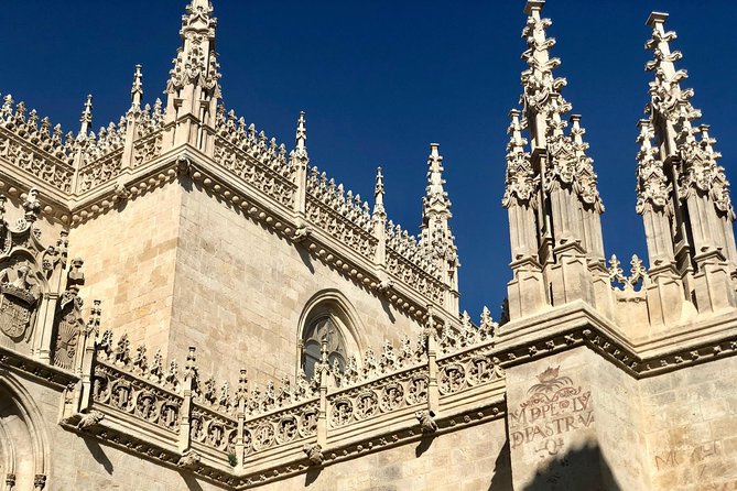 Granada Private Tour: The Cathedral and the Royal Chapel - Inside the Royal Chapel and the tombs of Isabella and Ferdinand
