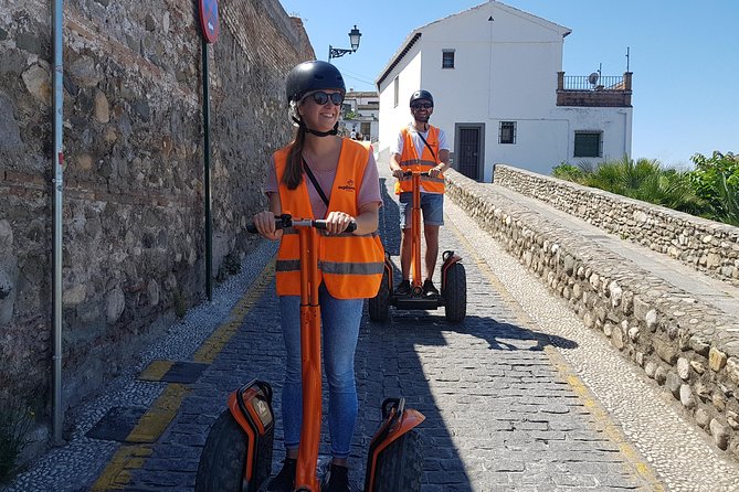 Granada Segway Tour to Albaicin and Sacromonte - San Nicolás Viewpoint, the essential Granada pause