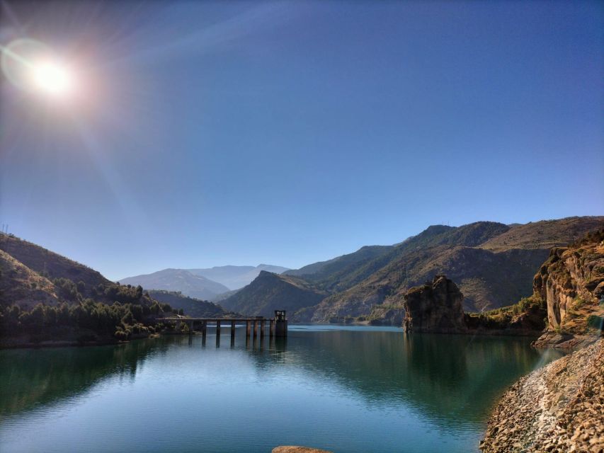 Granada: Sierra Nevada Guided Day Trip - From Granada streets to Sierra Nevada peaks