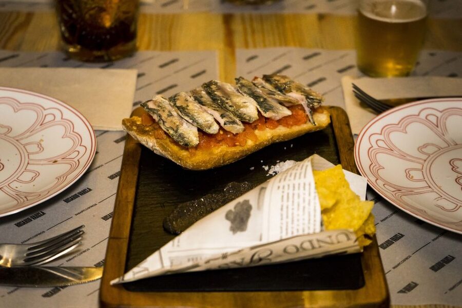 Granada: Tapas Crawl - Why Granada is a fine city for a tapas crawl