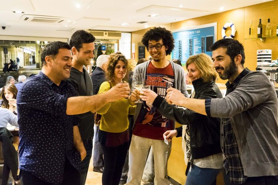 Granada: Tapas Crawl - Who should book this Granada experience?