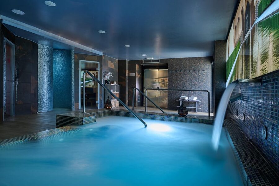 Granada: Thermal Spa Circuit with Optional Massage - What to bring and what the spa provides
