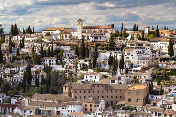 Granada Walking Tour: Albaicin and Sacromonte Quarters - Paseo de los Tristes and a Name With a Story