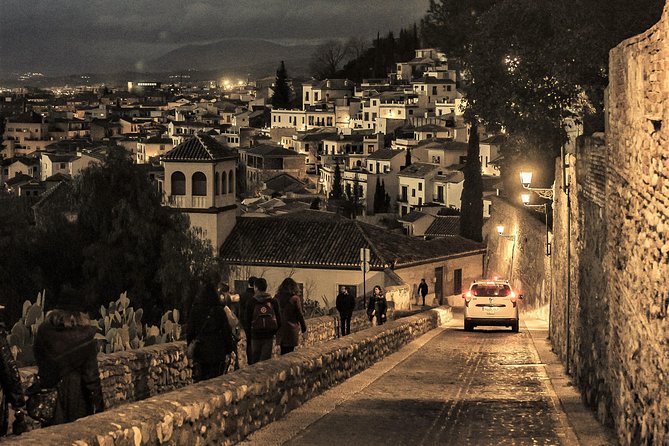 Guided tour Granada Unexplained - Starting at Pilar del Toro in Albaicín