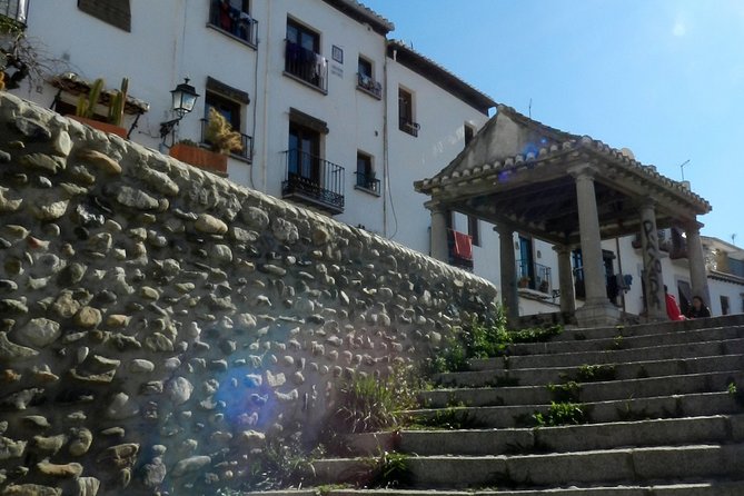 Guided tour Granada Unexplained - Realejo, the Barrio of the Devil
