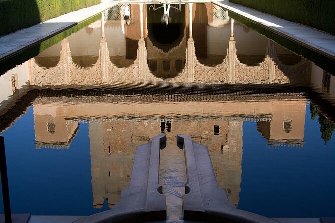 Guided tour of La Alhambra with tickets included - Should you book this Alhambra tour?