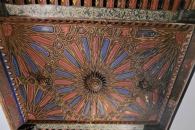 Half-Day Tour of Jaen, Cathedral, Jewish Quarter and Arab Baths - Inside Jaén Cathedral: a Renaissance plan with Baroque detail
