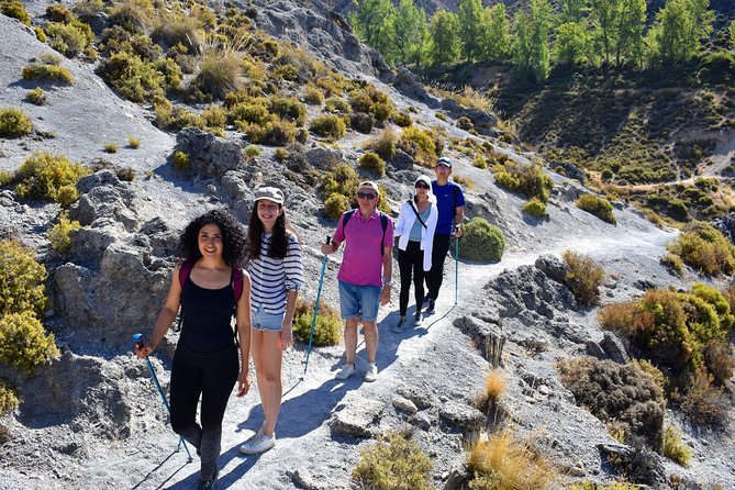Hiking in the Canyon of the Monachil Cubs in Granada - When to go and what to carry