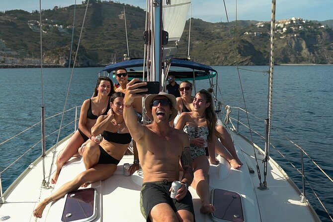 La Herradura: Sailboat with a view of dolphins-Shared - Timing, weather, and the small practical details