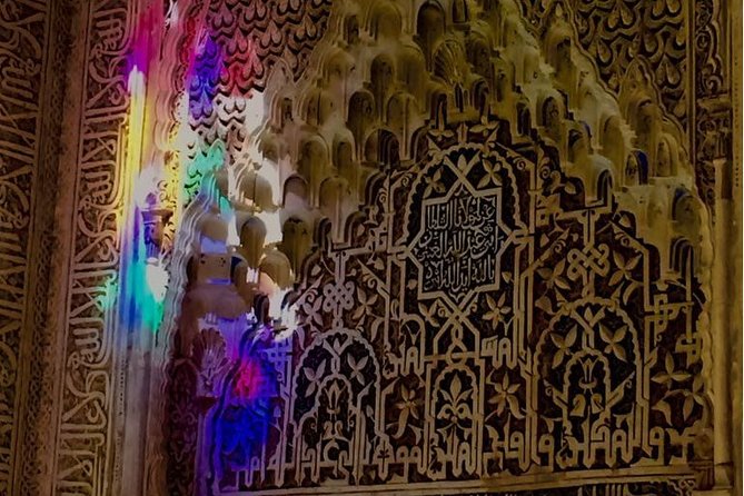 Official Guide to visit Alhambra (tickets NOT included) - Three Hours Inside the Alhambra