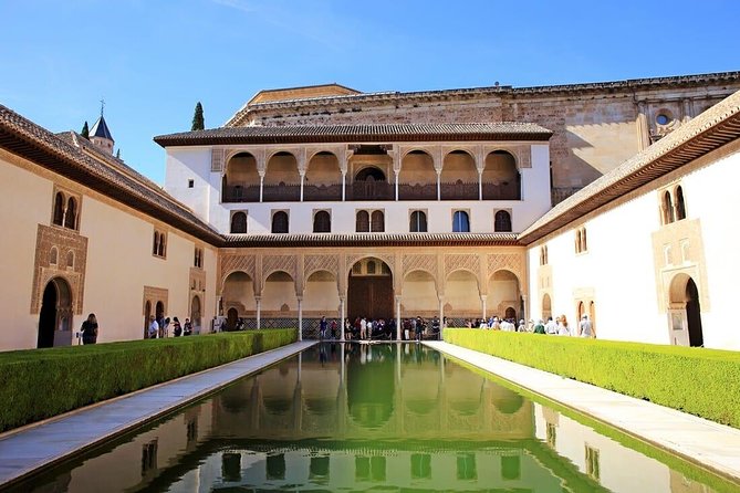 Private Alhambra palace tour and Granada from Motril cruise port - Entering the Alhambra with skip-the-line tickets