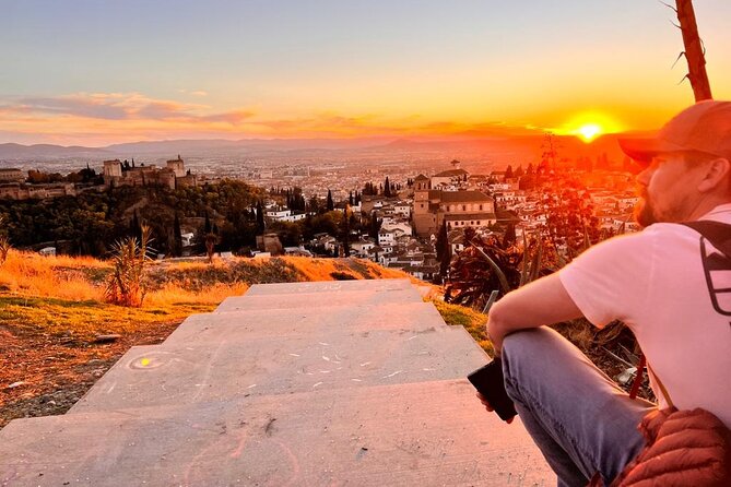 Private tour: 4 cultures, Granada in depth - Why this private Granada walk works so well