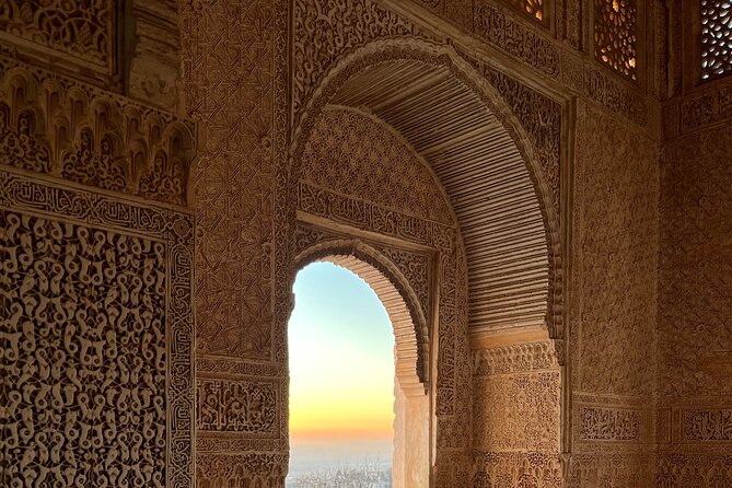 Private Tour in the Alhambra : buy your tickets and book your tour - Meeting Point, Timing, and What You Need to Arrange