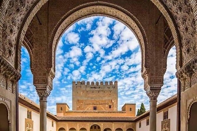 Private Tour to The Alhambra and Generalife from Motril port - The One-Hour Ride from Motril Port