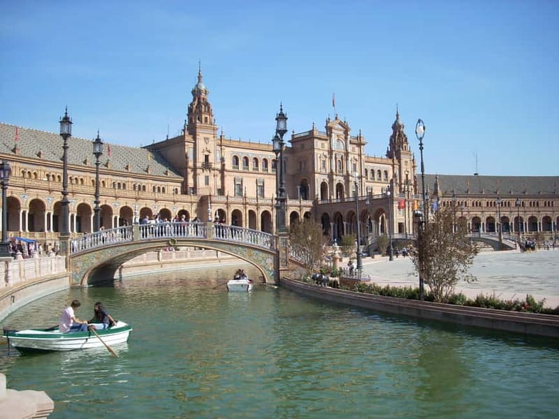 Sevilla Full-Day trip from Granada - Key points at a glance