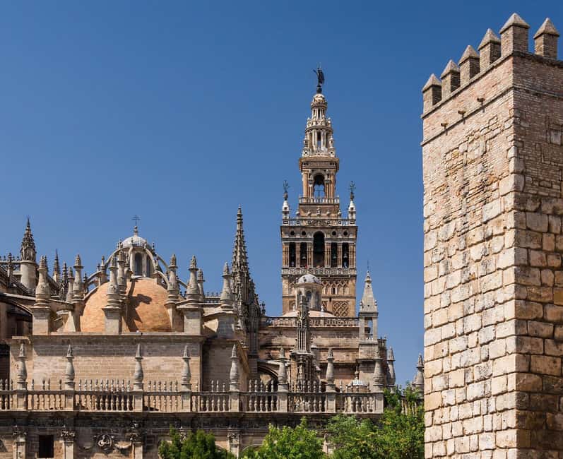 Sevilla Full-Day trip from Granada - Your 90 minutes of free time in central Seville
