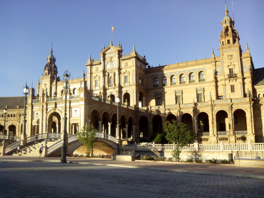 Sevilla Full-Day trip from Granada - Should you book it?