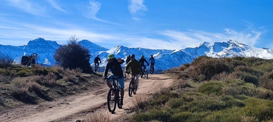 Sierra Nevada Small Group E-Bike Tour - The 45-minute climb by van