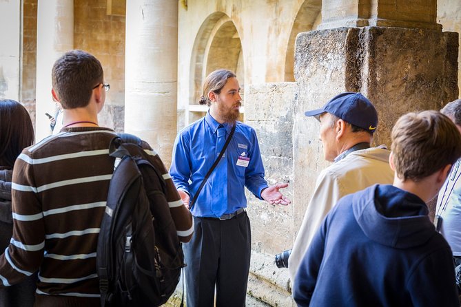 Skip the line: Alhambra Palace and Generalife Gardens Private Guided Tour - Why the Alhambra deserves a guided visit