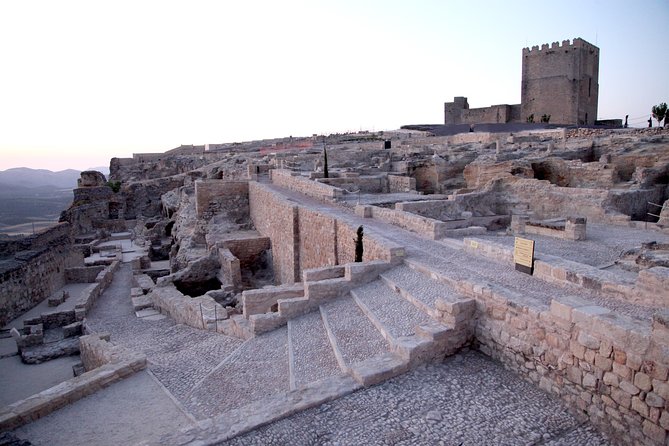 Skip the Line: Fortaleza de la Mota Admission Ticket - The setting and the practical walking conditions