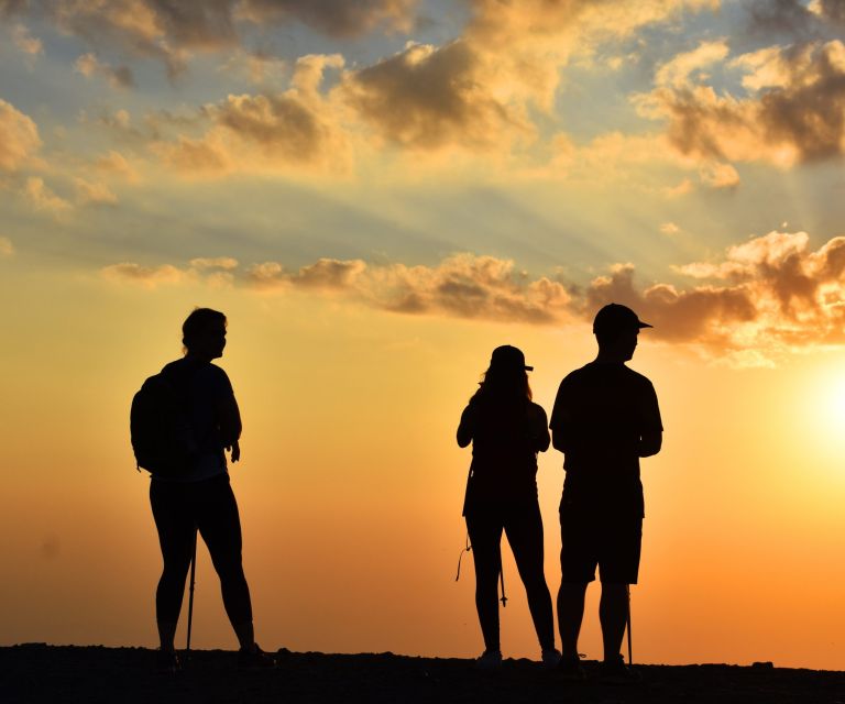 Sunset in Sierra Nevada at 2,500m altitude - Key points to know before booking