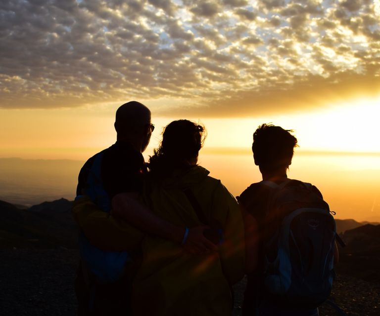 Sunset in Sierra Nevada at 2,500m altitude - Is $52 a fair price?