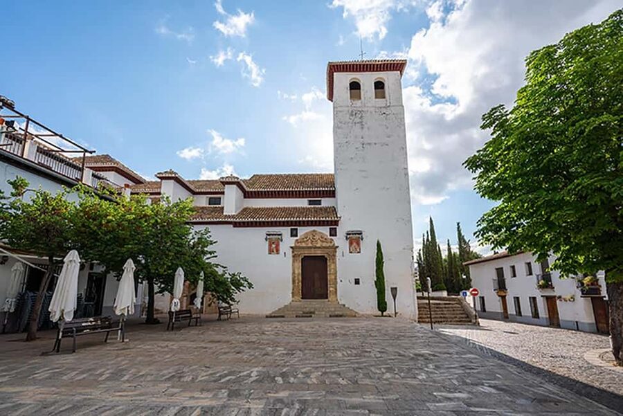Tour Granada from its Origin; Albaicín - Starting at Puerta de Elvira