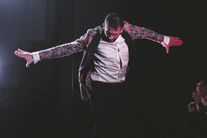 Traditional Flamenco Show at Tablao Casa Ana - What Happens During the One-Hour Show