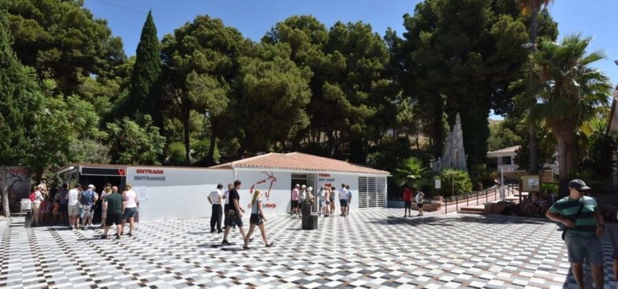 Tropical Coast and Caves of Nerja Day Tour from Granada - From Granada to the Costa Tropical