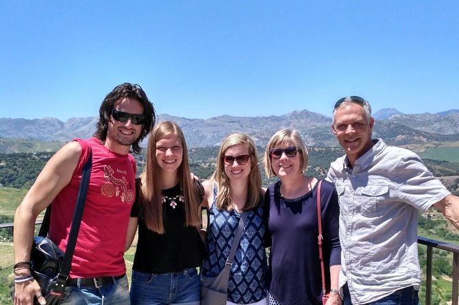 Ultimate White Village of Ronda Small-Group Day Trip from Granada - Ronda’s gorge, bridge, and old lanes