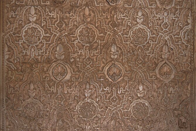 Walking tour in Alhambra, Nasrid Palaces and Generalife - The Nasrid Palaces deserve your best hour