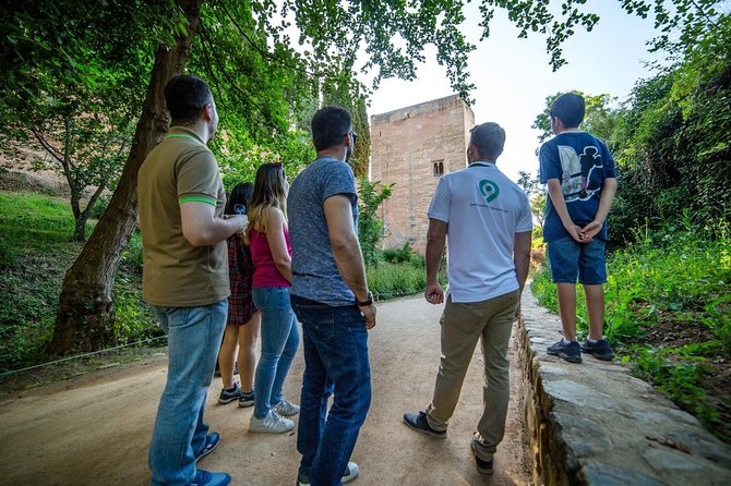 Water paths. Private adventure and history tour - Cuesta de los Chinos and its small stream